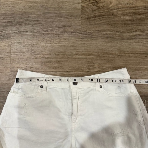 Aerie Daydreamer Pull On Shorts Womens Medium White Distressed Denim High Rise - Picture 2 of 6